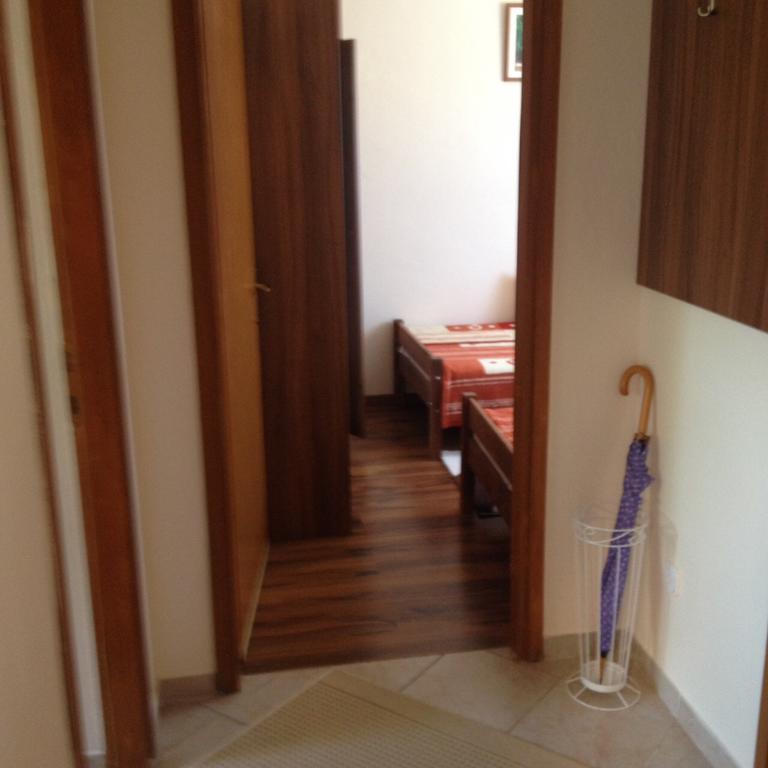 Holiday Home Boba Rakovica Esterno foto