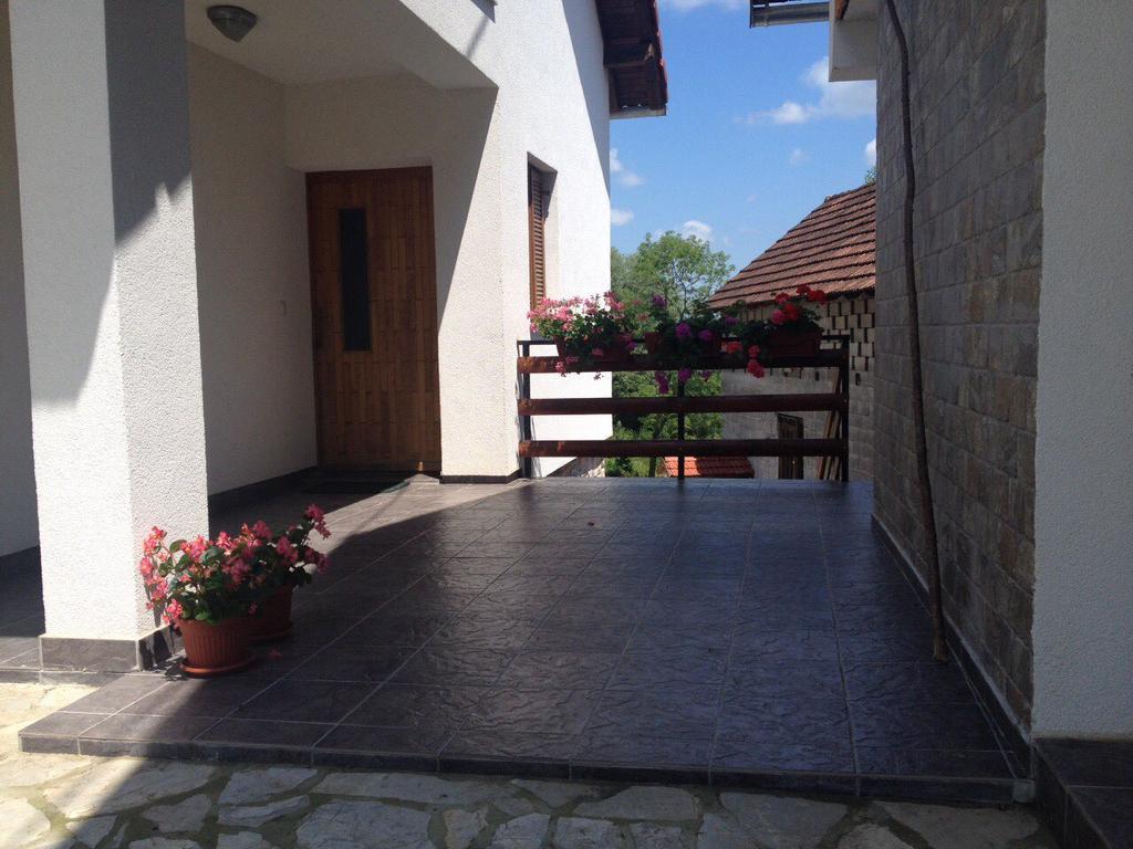 Holiday Home Boba Rakovica Esterno foto